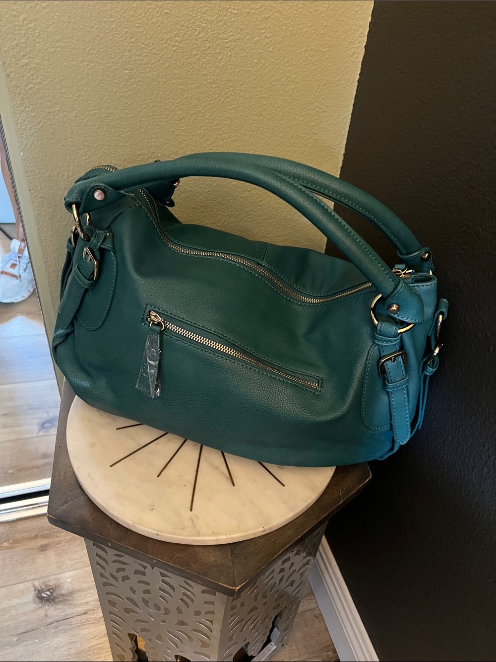 NWT. Urban Expressions, Teal Shoulder Bag &/or crossbody, Luxury Vegan Leather - Picture 8 of 13